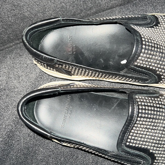 Saint Laurent studded sneakers - Picture 9 of 10